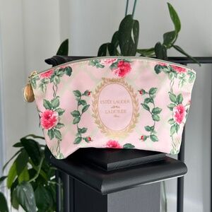 NWOT Estée Lauder x Ladurée Cosmetics Bag 6 Piece Set